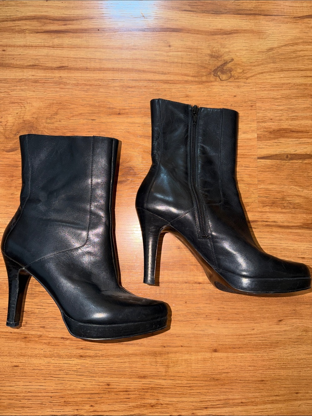 Women's Black Leather High-Heel Ankle Booties